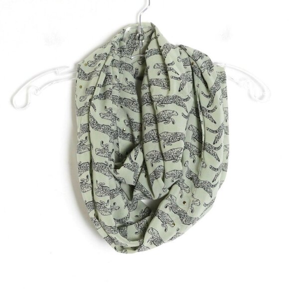 FREE with purchase over 20$ khaki animal print leopard studs chiffon scarf - Picture 1 of 5